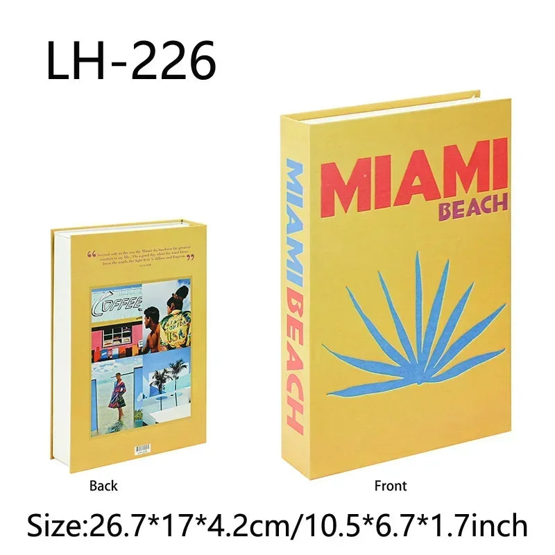 Dekorative Reisebücher